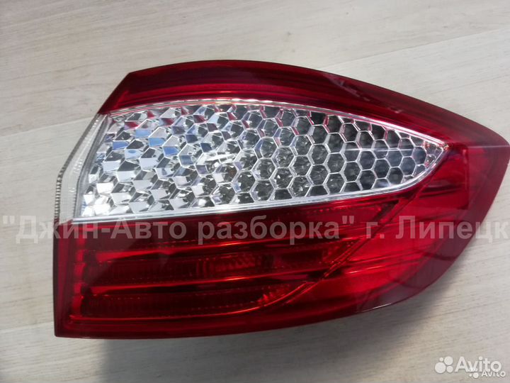 Фонарь задний правый Mondeo 4 универсал дорестайл