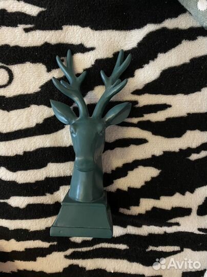 Голова оленя статуэтка