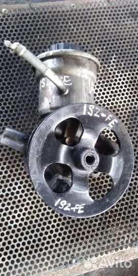 Насос гур Toyota Vitz SCP11 1SZ-FE