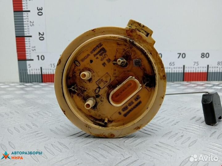 Насос топливный Volkswagen Passat B6 2009