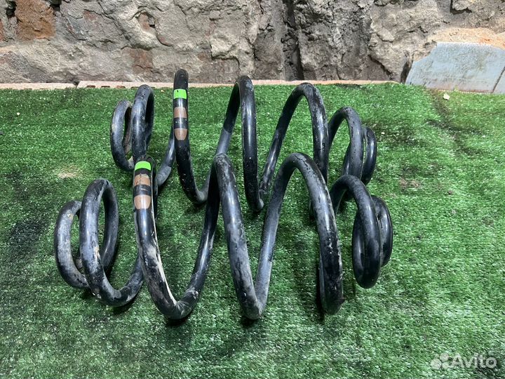 Задние пружины Volkswagen Passat B5,B5+