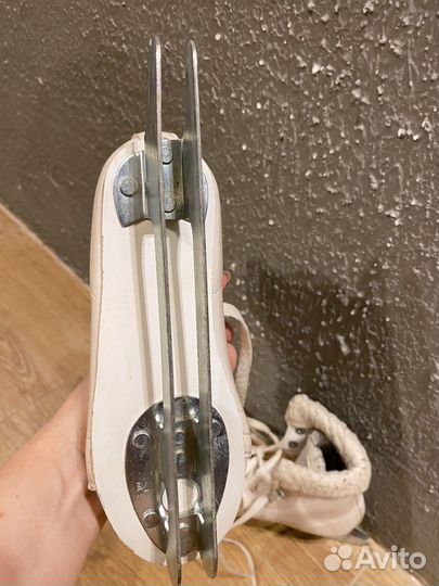 Коньки фигурные