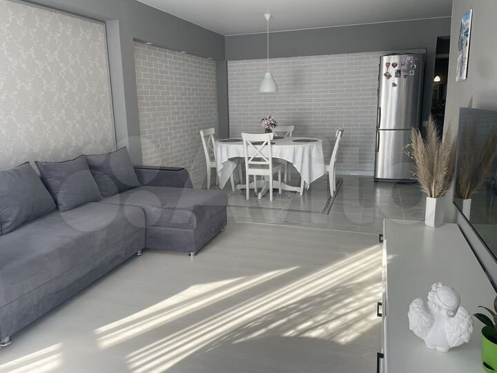 4-к. квартира, 90 м², 6/9 эт.