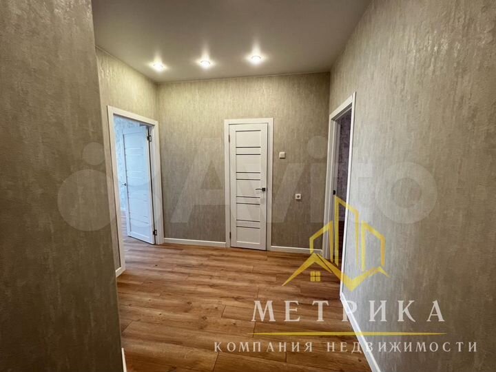 2-к. квартира, 55 м², 5/18 эт.