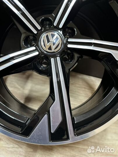 Новые диски для polo rapid R17 5-100