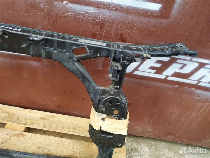 Телевизор Audi A4 B8 2.0 cdnc 2009