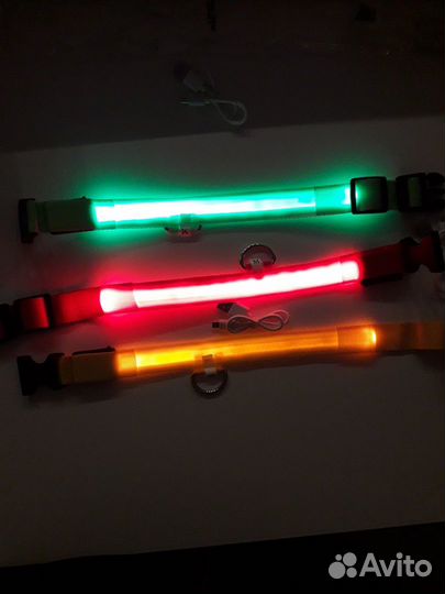 Светящийся ошейник для собак. Новый