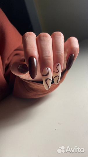 Маникюр на дому