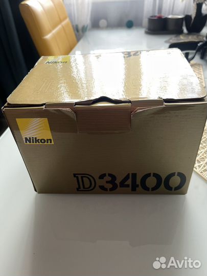 Зеркальный фотоаппарат