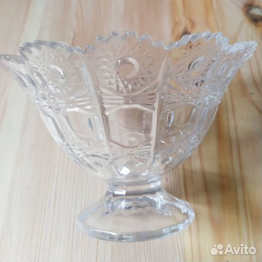 Ваза хрустальная Bohemia новая