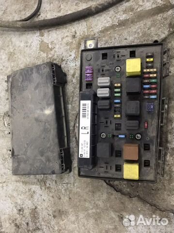 Блок предохранителей opel Astra h gtc
