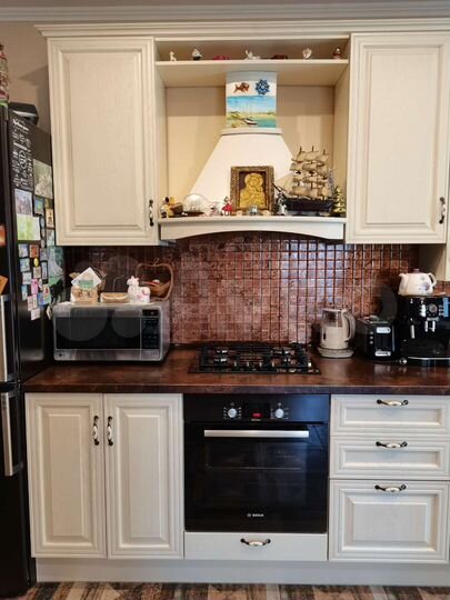 3-к. квартира, 113 м², 3/3 эт.