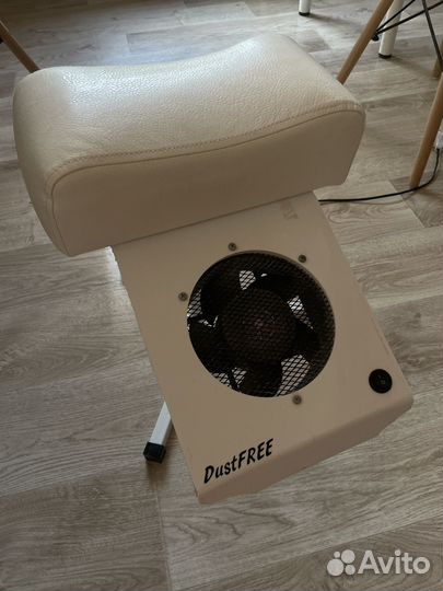 Пылесос для маникюра Cosmos