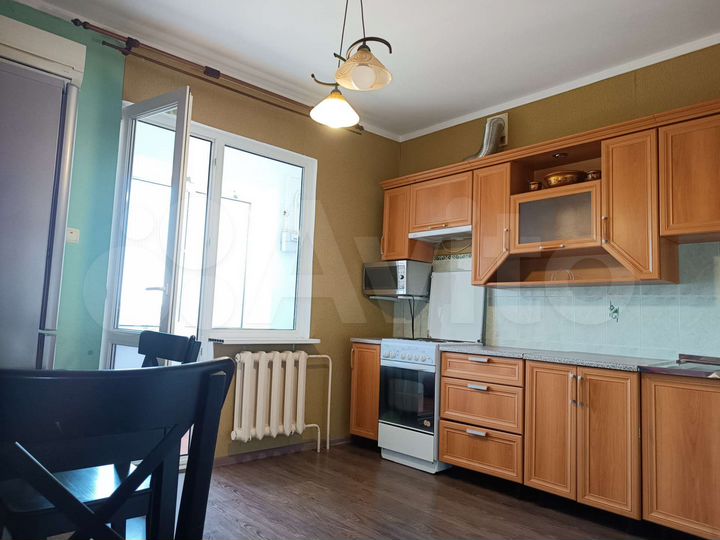 1-к. квартира, 52 м², 9/10 эт.