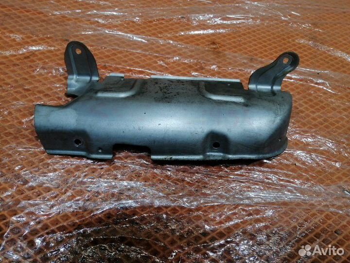 Защита выпускного коллектора Audi A6 C6 4F ccea