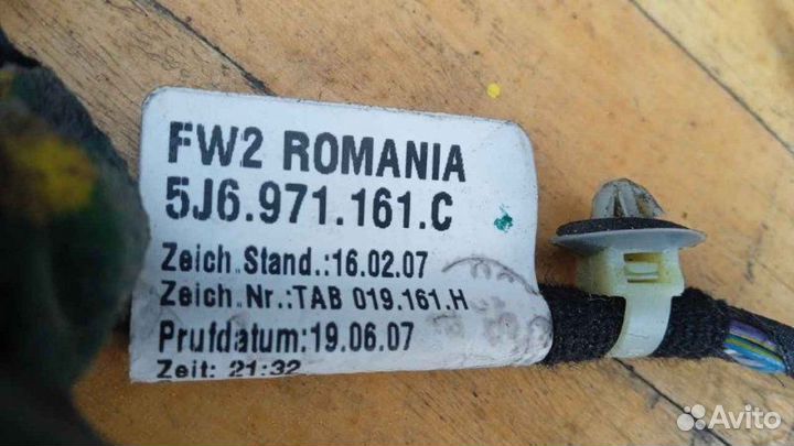 Проводка (коса) двери задняя правая Skoda Fabia 2