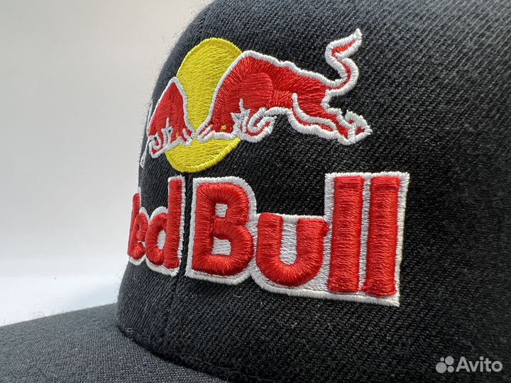 Вышивка на кепках