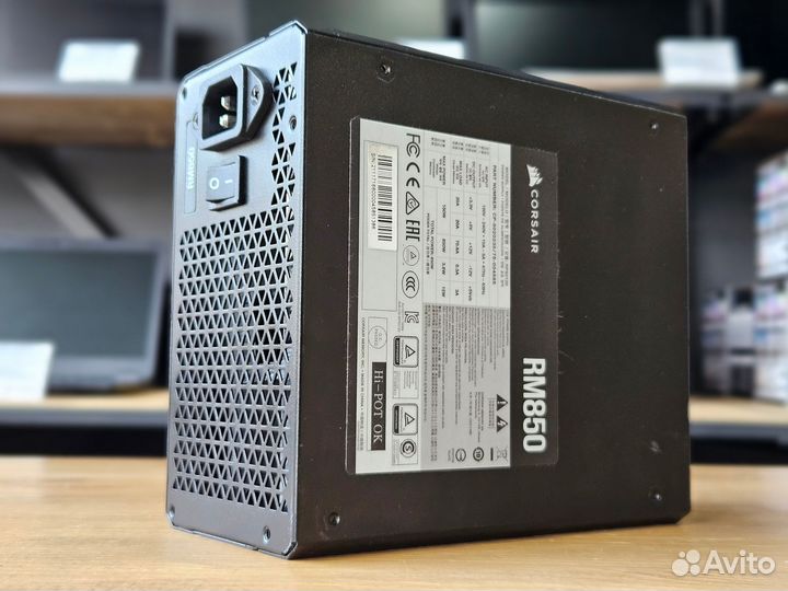 Блок питания Corsair RM850, 850Вт