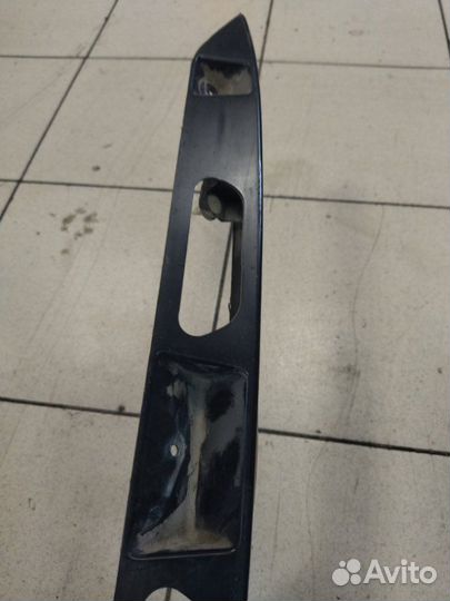 Накладка крышки багажника Hyundai Accent