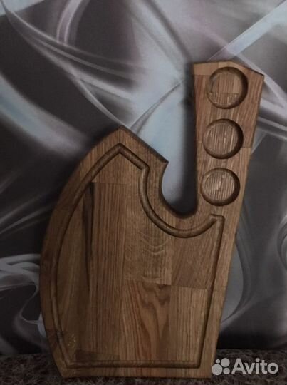 Доска разделочная в виде топора