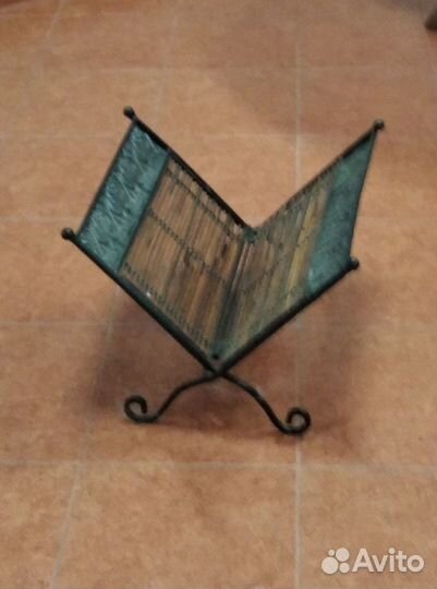 Газетница кованая