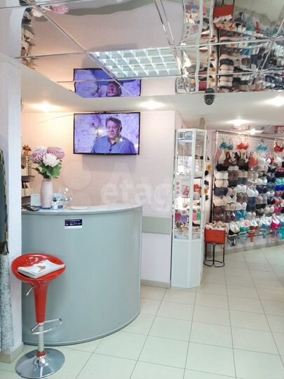 Продам торговое помещение, 126.7 м²