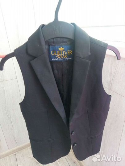 Жилетка для девочки школьная