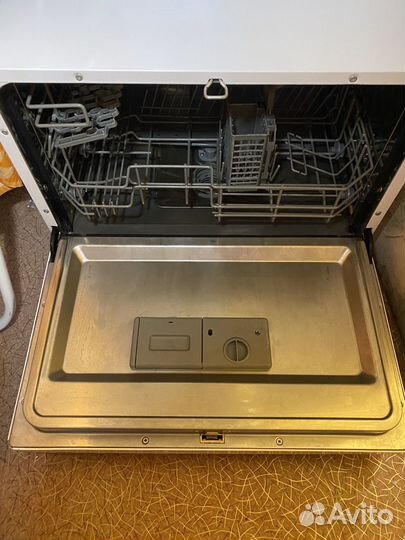 Посудомоечная машина Indesit icd 661