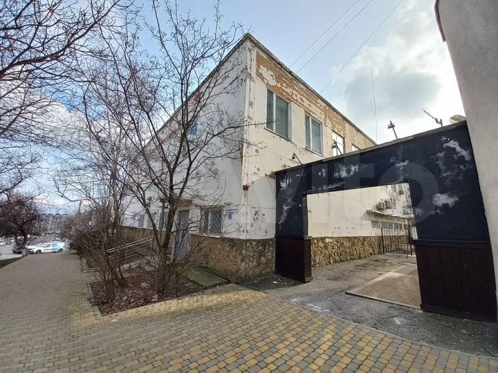 Продам помещение свободного назначения, 1231 м²