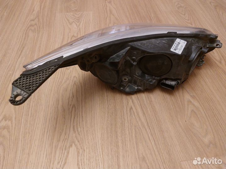 Фара передняя левая форд фокус 3