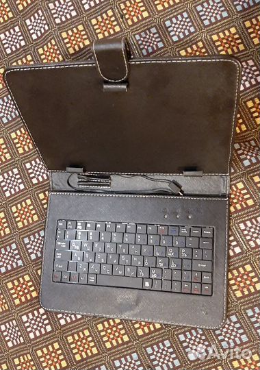 Чехол-клавиатура для планшета(флип кейс)