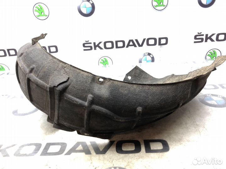 Подкрылок передний правый Skoda Octavia Rs A5 (1Z)