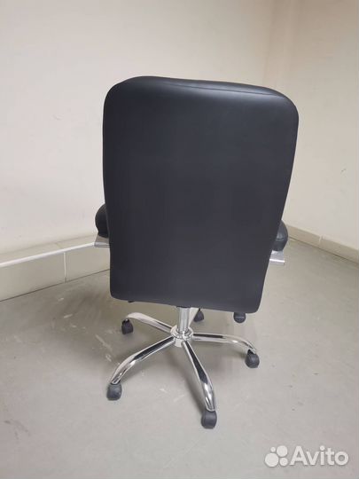 Компьютерное кресло