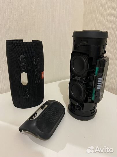 Колонка jbl charge 3