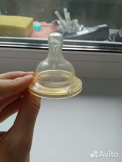 Стерилизатор, бутылочки, соски Philips Avent