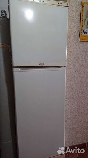 Холодильник Stinol