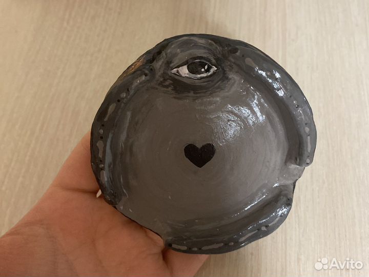 Глиняная пепельница