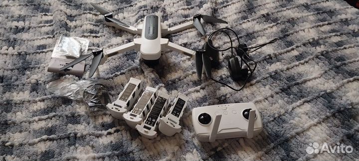 Квадрокоптер Hubsan Zino h117