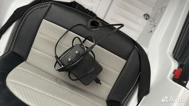 Электромобиль детский