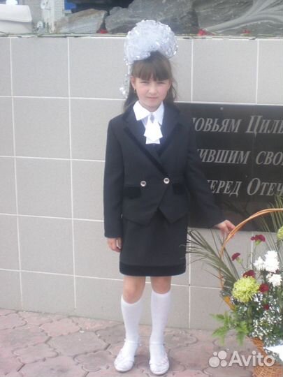 Школьный костюм для девочки