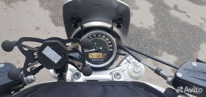 BMW R nine T scrambler