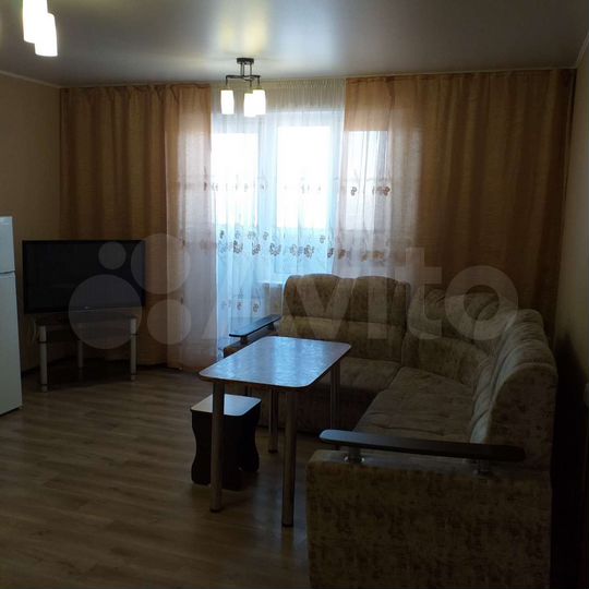 2-к. квартира, 41 м², 8/10 эт.