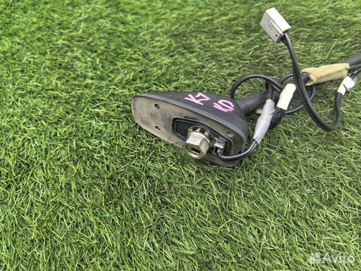 Антенна Honda Cr-V RE4 2010