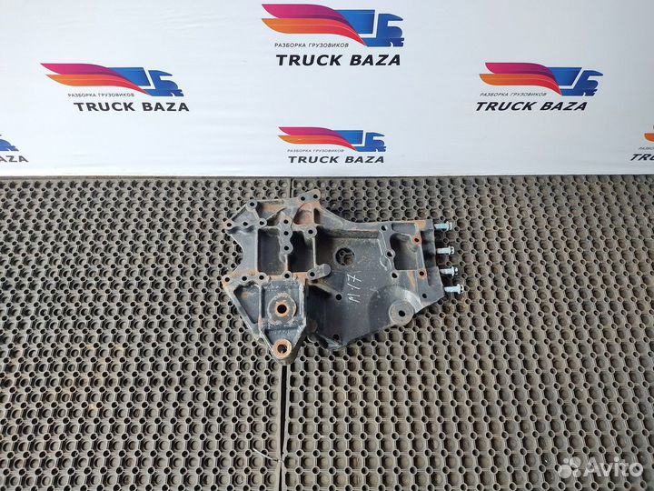 Кронштейн рессоры передней левый