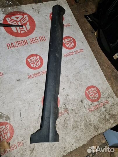 Накладка на порог правая Volvo Xc60 B6304T 2012