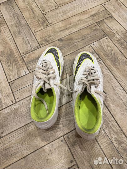 Бутсы nike hypervenom