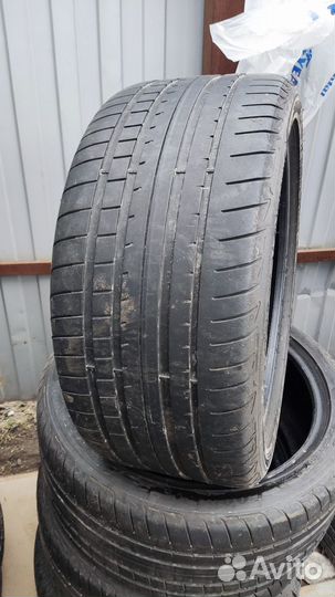 Goodyear Eagle F1 Asymmetric 3 275/35 R19 и 245/40 R19 98Y