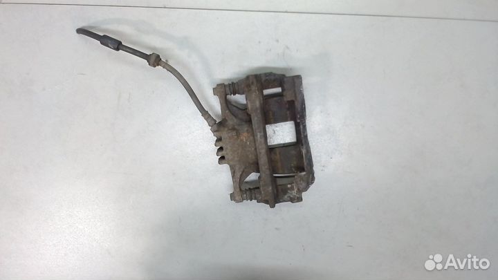 Суппорт Opel Vivaro, 2015