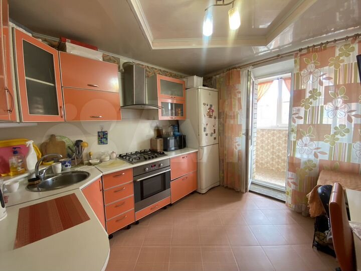 1-к. квартира, 43 м², 10/10 эт.