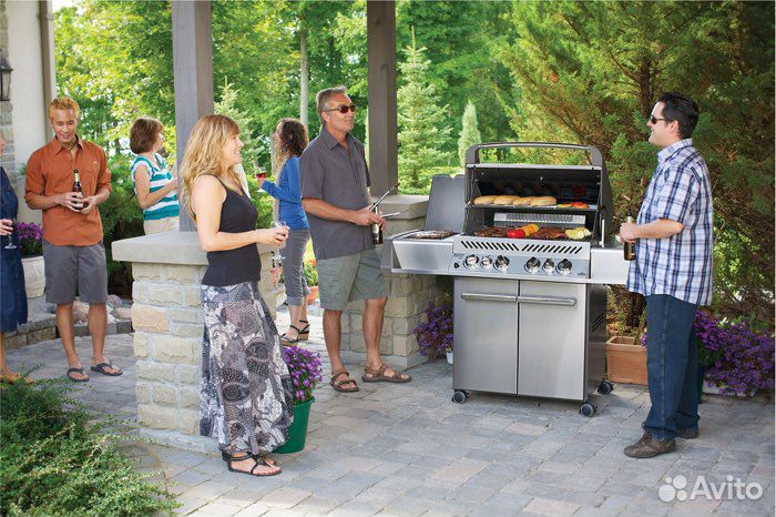 Газовый гриль Napoleon Prestige-500